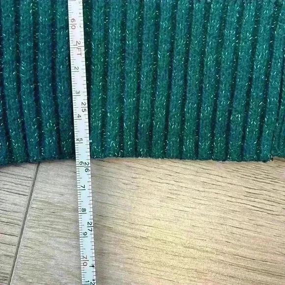 LC Lauren Conrad Dark Green Turtleneck Sweater Size XS - Picture 8 of 8